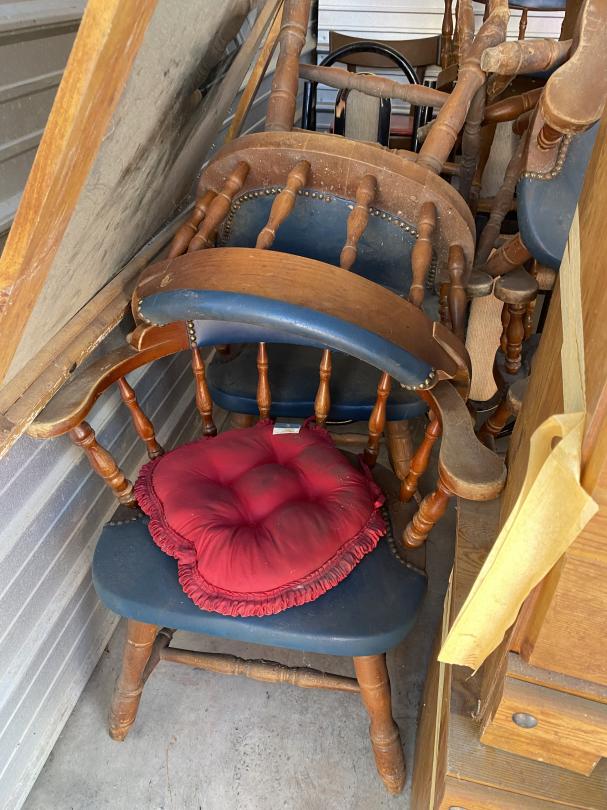 Storage Unit Auction in Edwardsville, IL at Gateway Storage Edwardsville ends on 21st March